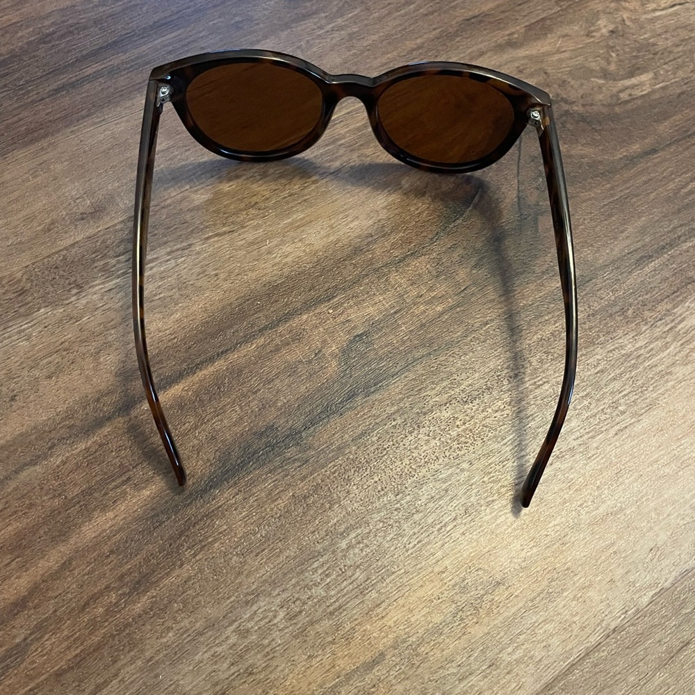 Women’s LL Bean Kennebunkport Polarized Sunglasses - Picture 4 of 5